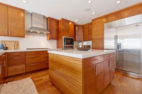 1022 G, Coronado, CA 92118 photo 5