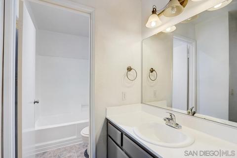 2425 Cranston Dr #28, Escondido, CA 92025 photo 10