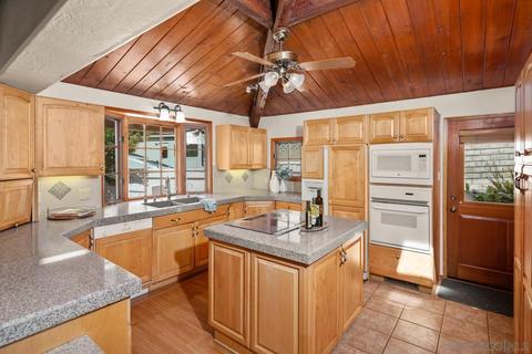 9654 Candy Ln, La Mesa, CA 91941 photo 8
