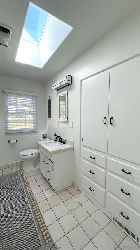 9301 Madison Ave, La Mesa, CA 91941 photo 16