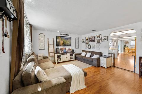 1240 E Lexington Ave, El Cajon, CA 92019 photo 8