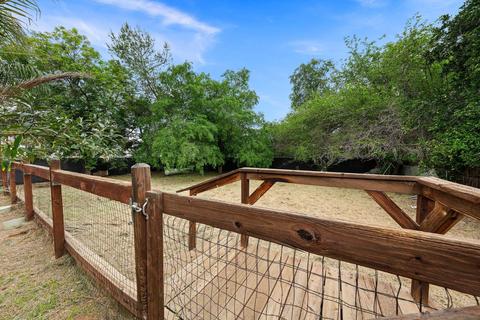 723 B St, Ramona, CA 92065 photo 2