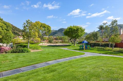 4926 Lake Shore Ct, Fallbrook, CA 92028 photo 22