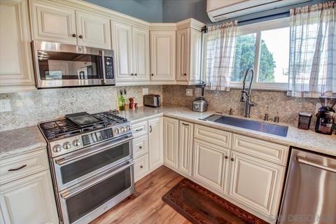 13014 Berlin St, Poway, CA 92064 photo 4