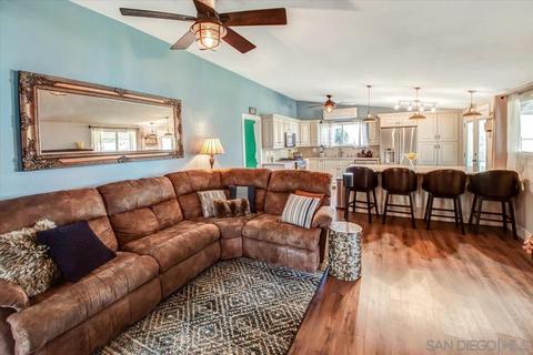 13014 Berlin St, Poway, CA 92064 photo 9
