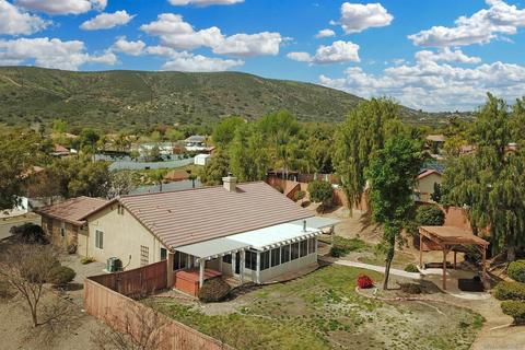 23550 Forest Hill Dr, Ramona, CA 92065 photo 5