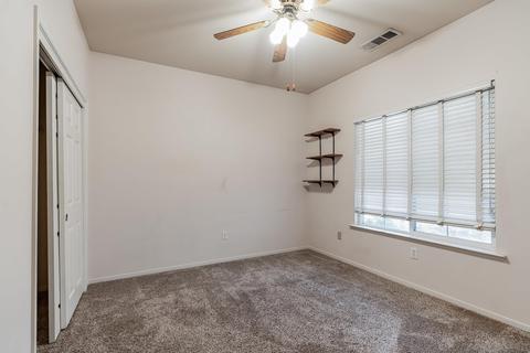 990 Evergreen Ave, Lemoore, CA 93245 photo 10