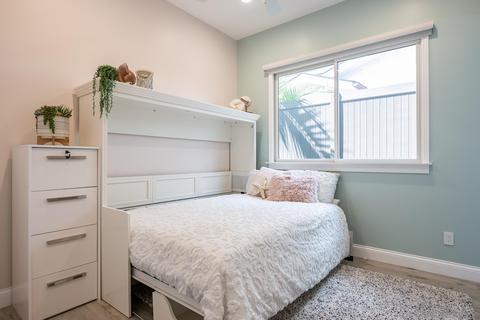 1060 Pine St, Coronado, CA 92118 photo 24