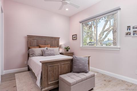 1060 Pine St, Coronado, CA 92118 photo 27