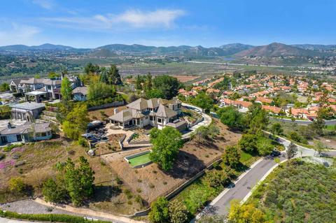 10 Coach Rd, Escondido, CA 92025 photo 1