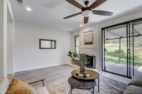 2106 Lark Gln, Escondido, CA 92026 photo 7