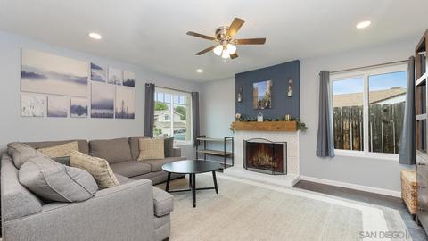 10134 Holborn St, Santee, CA 92071 photo 2