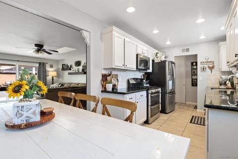 1372 N Date, Escondido, CA 92026 photo 11