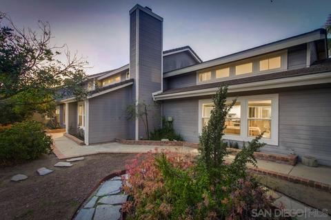 1982 Cuervo Rd, Vista, CA 92084 photo 2