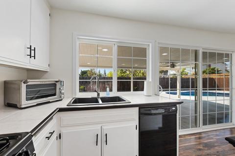 9911 Via Debbie, Santee, CA 92071 photo 8