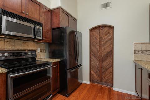 1277 Longfellow Rd, Vista, CA 92081 photo 18