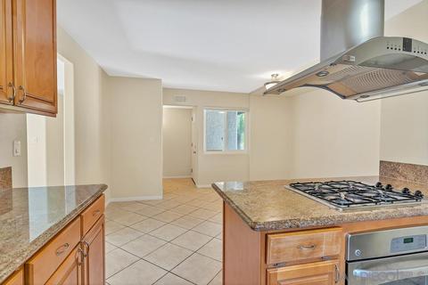 112 Frontier Dr, Oceanside, CA 92054 photo 7