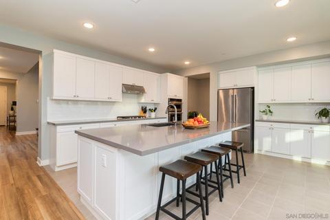9065 W Bluff Pl, Santee, CA 92071 photo 9