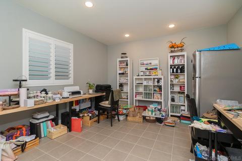 9065 W Bluff Pl, Santee, CA 92071 photo 16