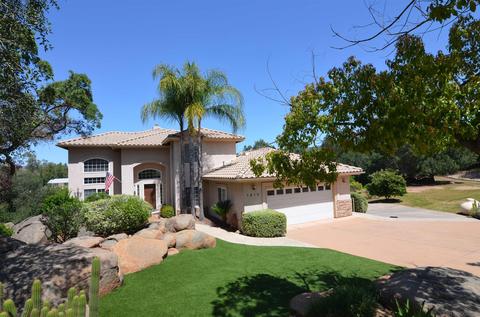 1615 Chocolate Bell Trl, Alpine, CA 91901 photo 2