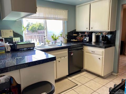 9208 Lake Country Dr, Santee, CA 92071 photo 7