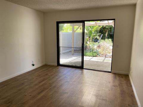 10828 Charing Cross Rd, Spring Valley, CA 91978 photo 8