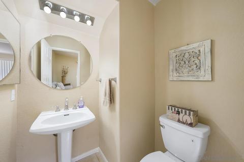 9765 Avenida Ricardo, Spring Valley, CA 91977 photo 11