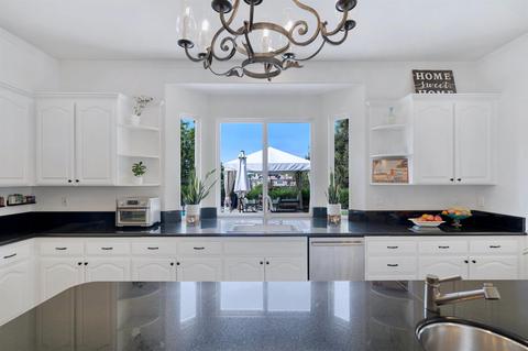3598 Corte Luisa, Carlsbad, CA 92009 photo 16