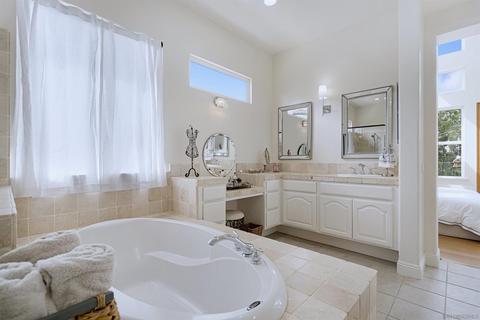 3598 Corte Luisa, Carlsbad, CA 92009 photo 31