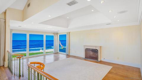 7068 Neptune Pl, La Jolla, CA 92037 photo 8