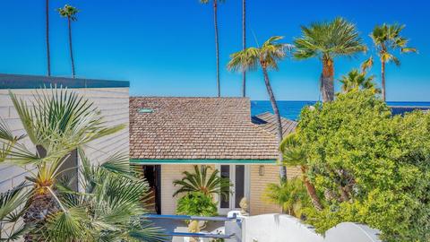 7068 Neptune Pl, La Jolla, CA 92037 photo 2