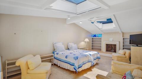 7068 Neptune Pl, La Jolla, CA 92037 photo 26