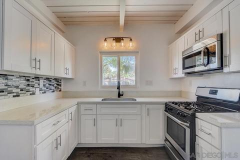 712 N Citrus Ave, Vista, CA 92084 photo 14