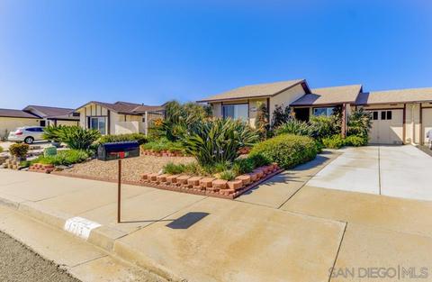 1713 Lemon Heights Dr, Oceanside, CA 92056 photo 1
