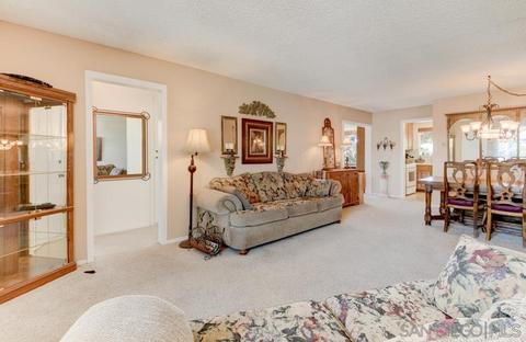 1713 Lemon Heights Dr, Oceanside, CA 92056 photo 4