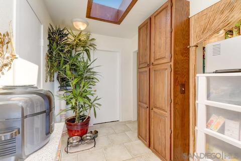 1713 Lemon Heights Dr, Oceanside, CA 92056 photo 11