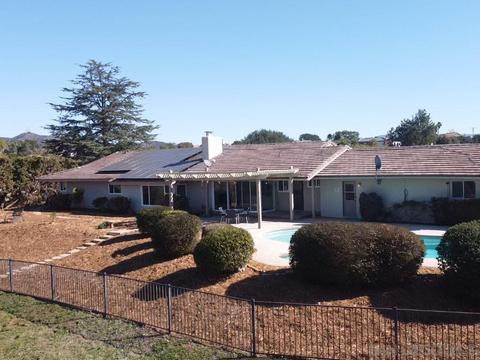 655 Tumble Creek Ln, Fallbrook, CA 92028 photo 56