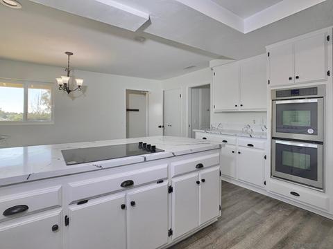 655 Tumble Creek Ln, Fallbrook, CA 92028 photo 10