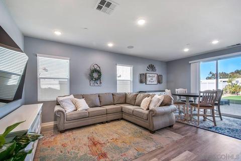 8713 Camden Dr, Santee, CA 92071 photo 6