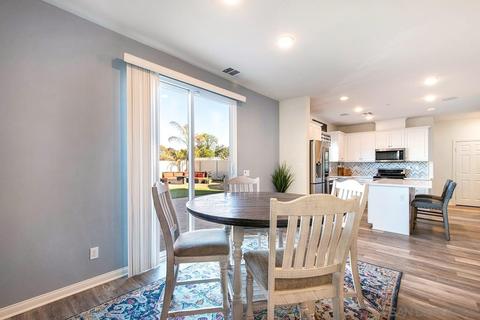 8713 Camden Dr, Santee, CA 92071 photo 9