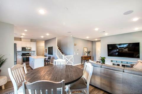 8713 Camden Dr, Santee, CA 92071 photo 11