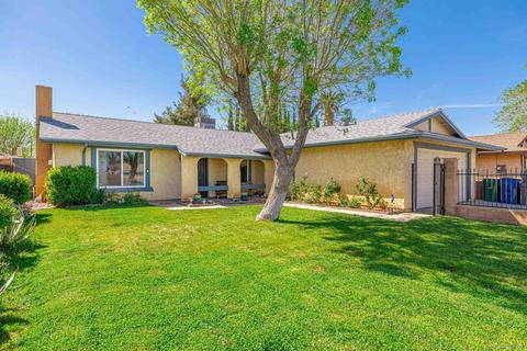 37327 28th E, Palmdale, CA 93550 photo 2