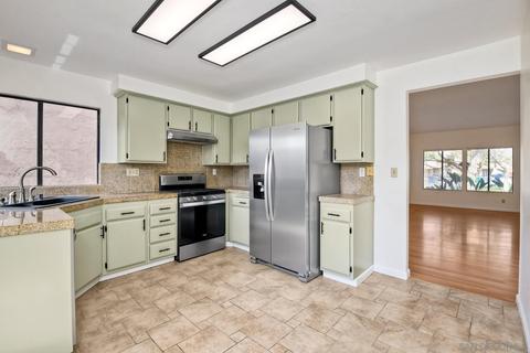 4443 White Pine Way, Oceanside, CA 92057 photo 9