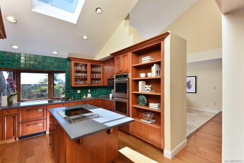 5448 Pacifica Dr, La Jolla, CA 92037 photo 15