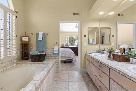 12765 Maplewood Ct, Poway, CA 92064 photo 23