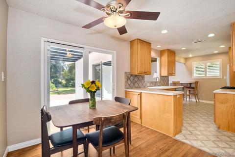 8145 Laird St, La Mesa, CA 91942 photo 5