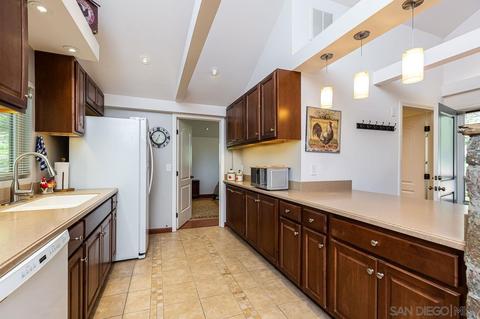 961 Chapin Dr, Julian, CA 92036 photo 4