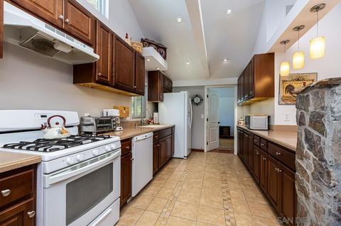 961 Chapin Dr, Julian, CA 92036 photo 3