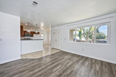 9942 Carlton Pl, Santee, CA 92071 photo 3