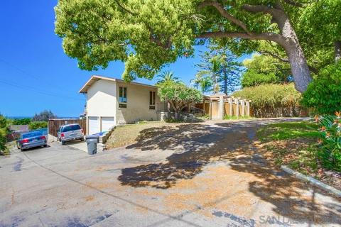 1637 Laurel, Oceanside, CA 92054 photo 2